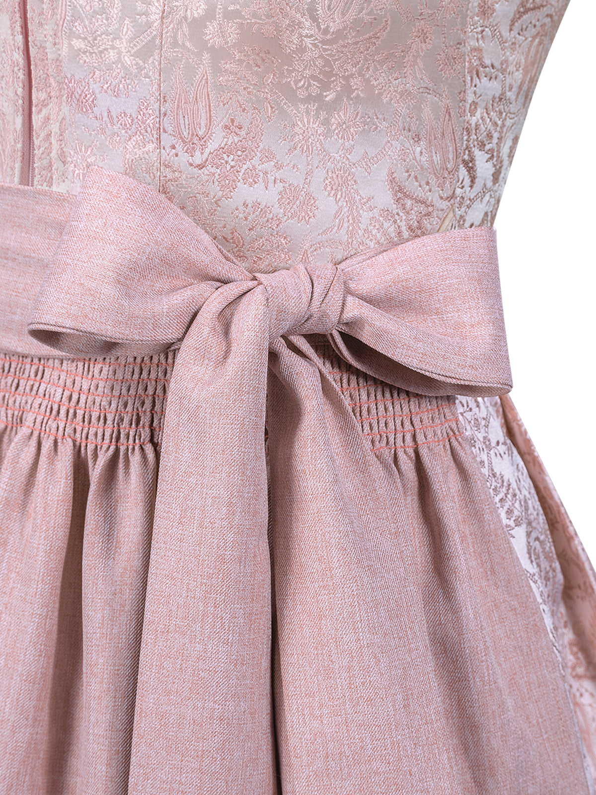 Trachtenkleid Rita mit elegantem Design in Rosa
