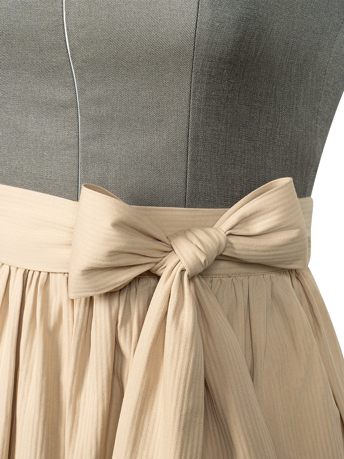 Damen Dirndl Vanessa In Grau für Oktoberfest