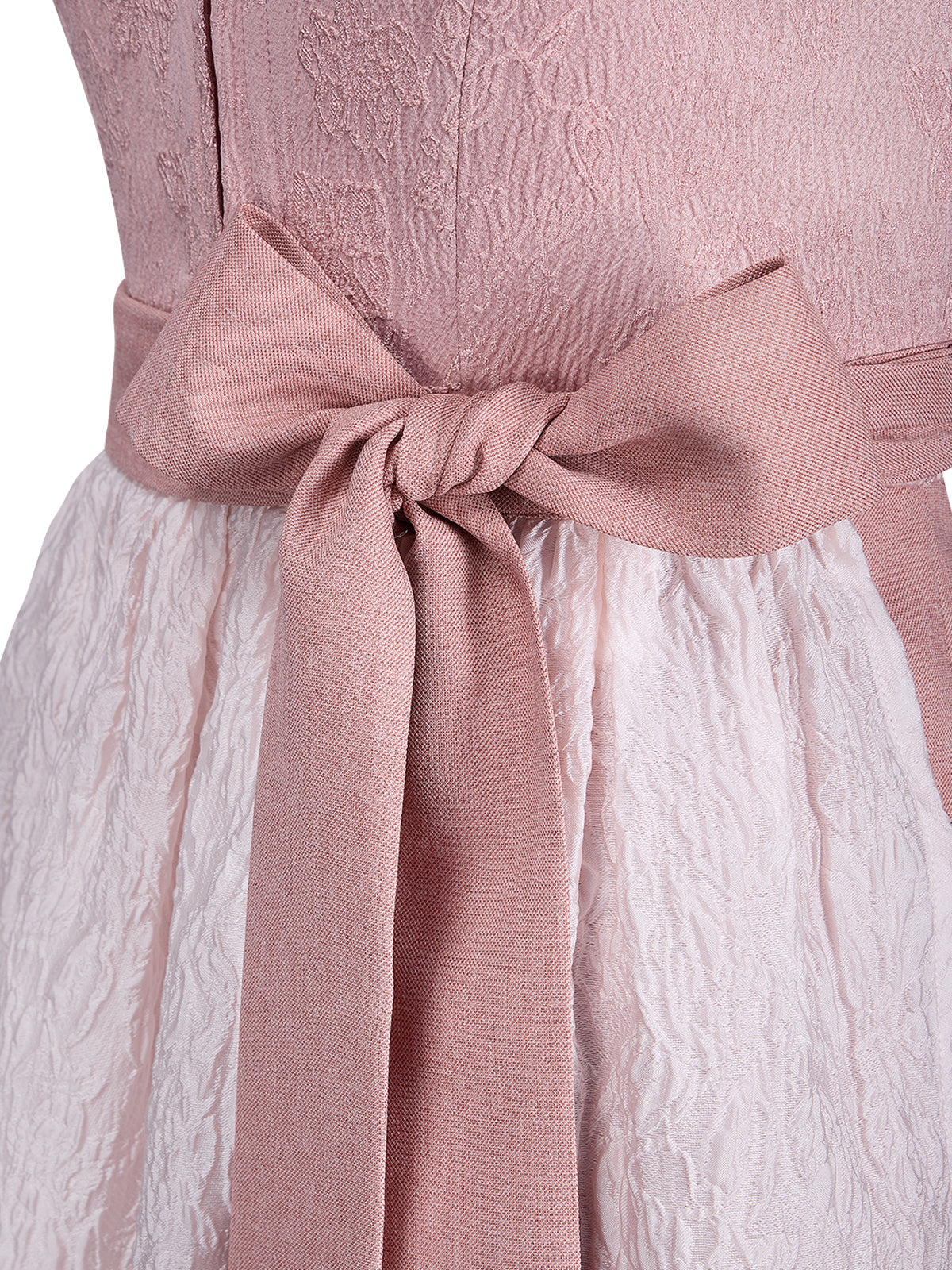 Trachtenkleid Anja mit elegantem Design in Rosa