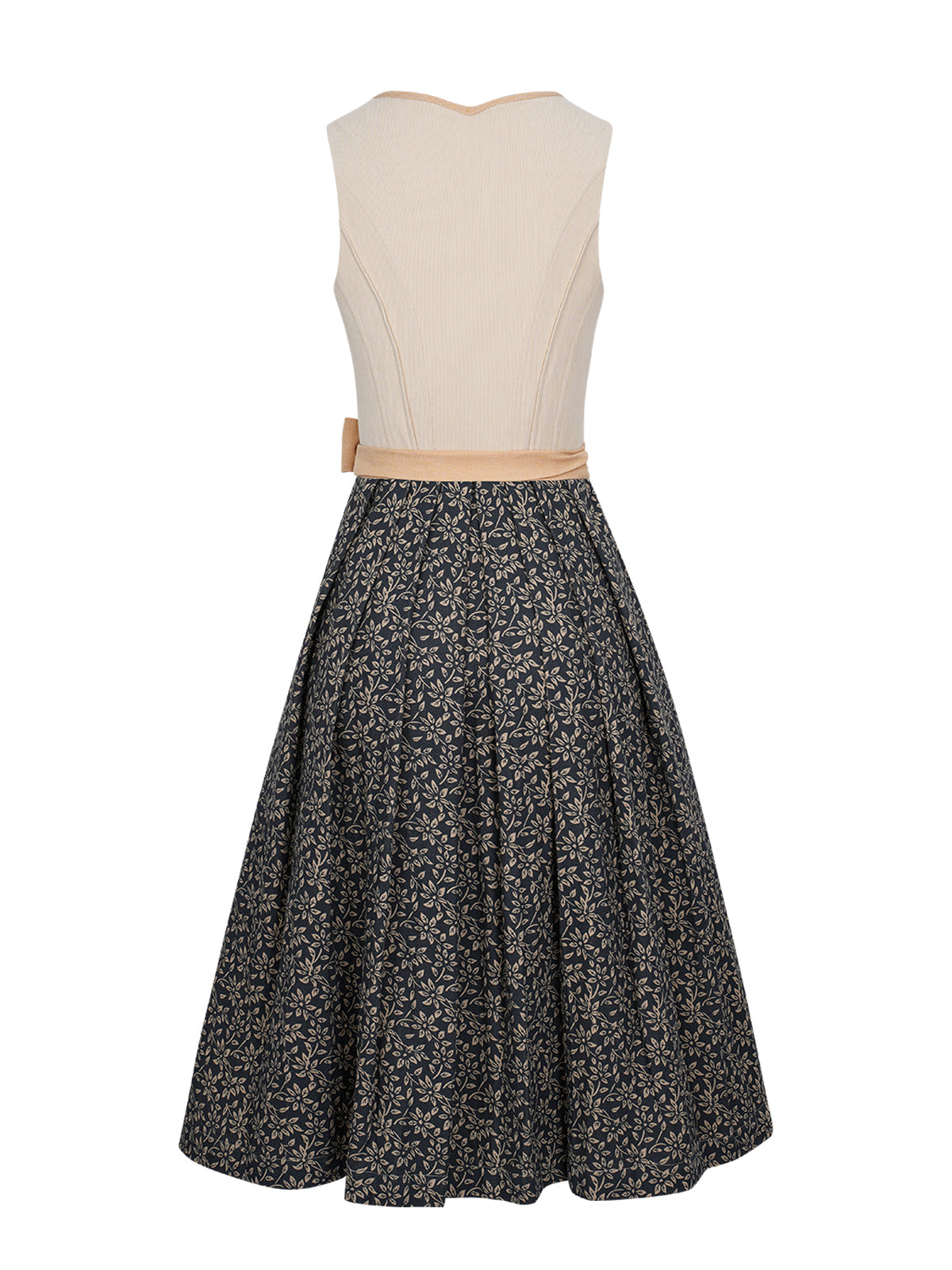 Trachtenkleid Amelie mit elegantem Design