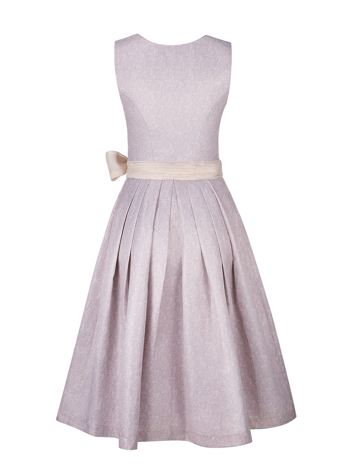 Dirndl Weber In Rosa im traditionellen Trachtenstil