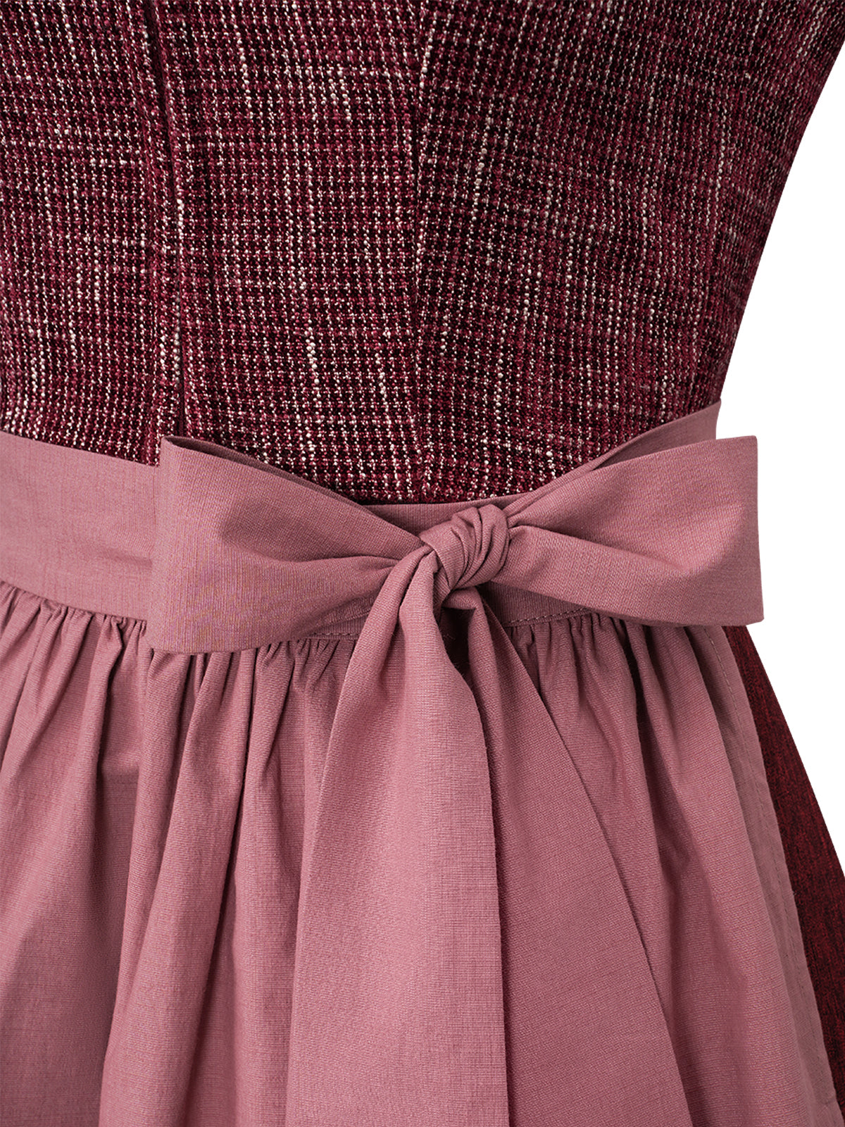Trachtenkleid Caroline In Rot mit elegantem Design