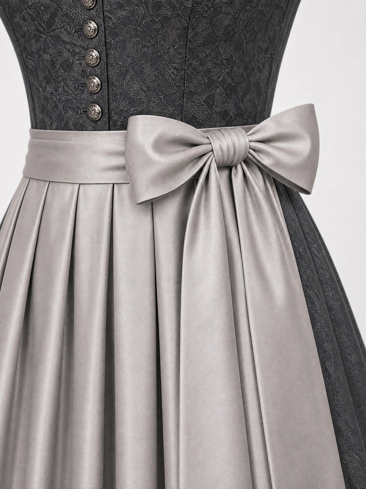 Dirndl Lina in Eukalyptusgrün mit Warmer Sand Schürze - Detailansicht Taille und Schleife