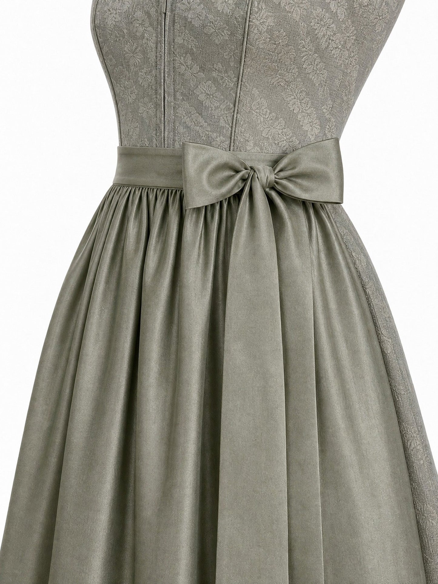 Dirndl Ella in Flechtengrau mit Salbeigrün Schürze - Detailansicht Taille und Schleife