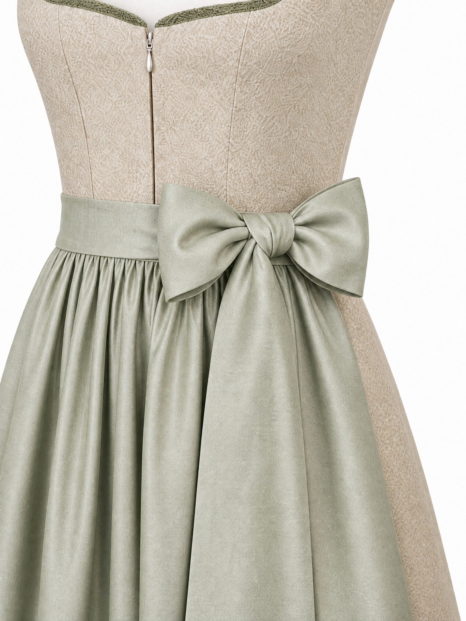 Dirndl Nora in Tonbeige mit Eukalyptusgrün Schürze - Detailansicht Taille und Schleife