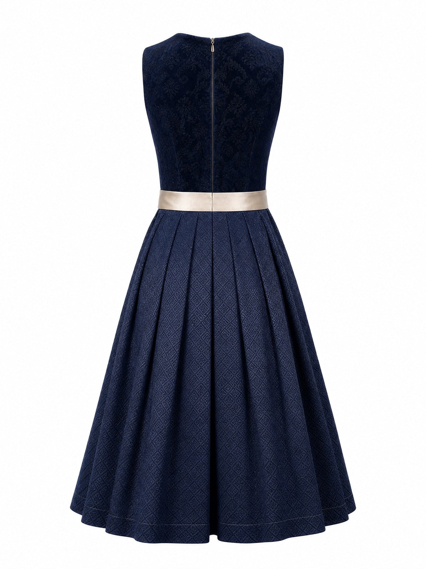 Dirndl Lena in Mitternachtsblau mit Champagner Schürze - Rückansicht